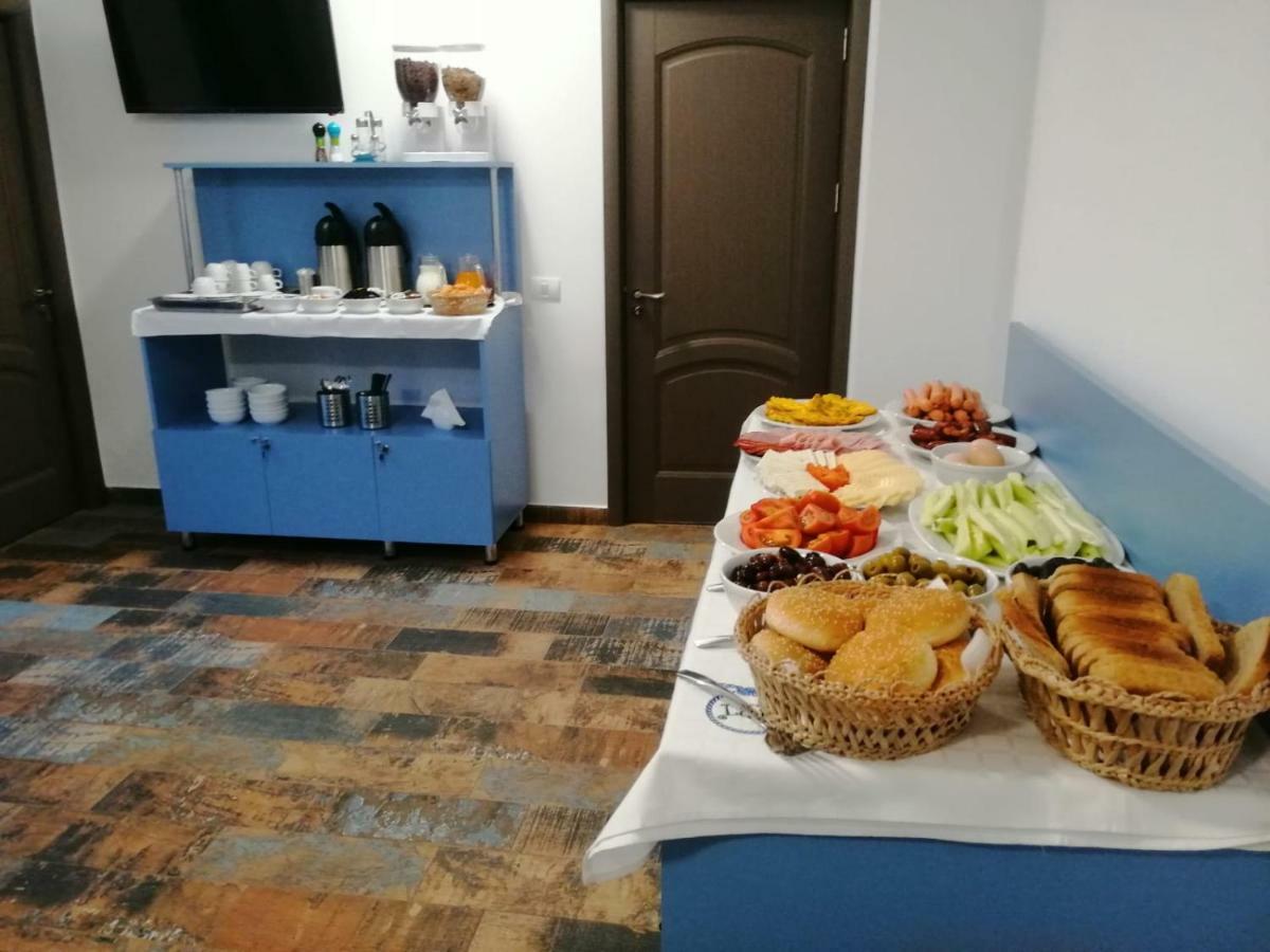 Pensiunea Agroturistica Valentino Costinesti Buitenkant foto